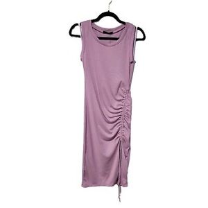 Elegant Lavender Sleeveless Dress
